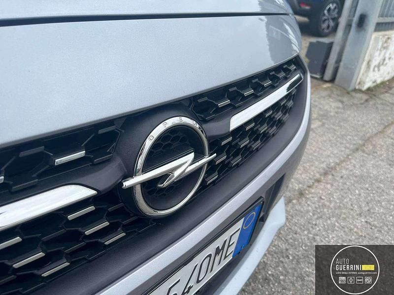 Usata Opel Corsa Design & Tech 102 CV (75 kW) 2022 Grigio Utilitaria