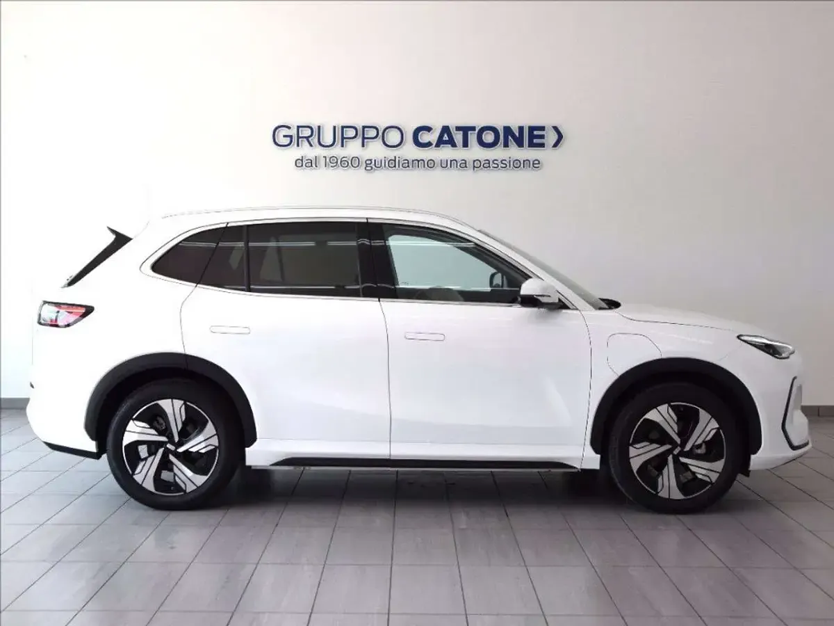 Usata Geely EX5 69 kW (95 CV) 2025 Bianco SUV