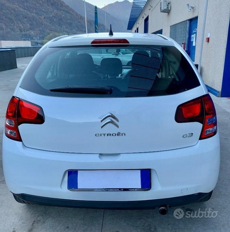 Usata Citroën C3 Exclusive 60 CV (44 kW) 2012 Bianco pastello Utilitaria
