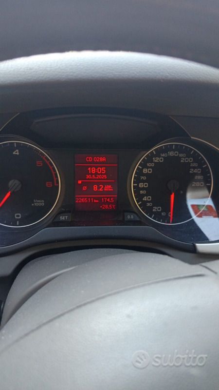 Usata Audi A4 143 CV (105 kW) 2010 Nero Station wagon