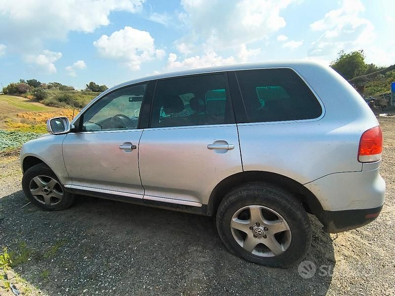 Usata VW Touareg 2005 Grigio SUV