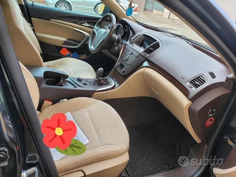 Usata Opel Insignia 2010 Nero Station wagon