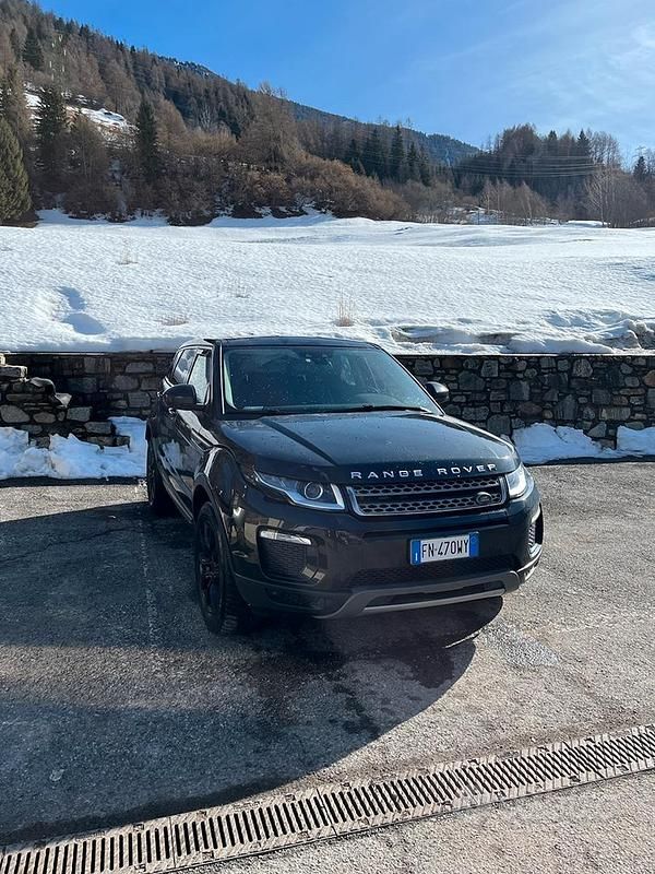 Usata Land Rover Range Rover evoque HSE 150 CV (110 kW) 2018 Nero SUV