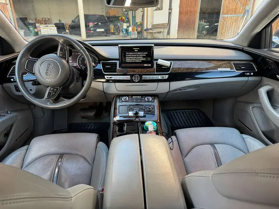 Usata Audi A8 Ambiente 250 CV (183 kW) 2010 Grigio Berlina