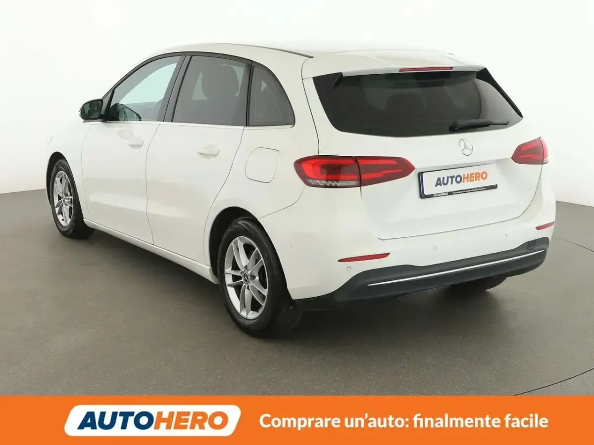 Occasion Mercedes B200 Style 150 ch (110 kW) 2020 Blanc Monospace