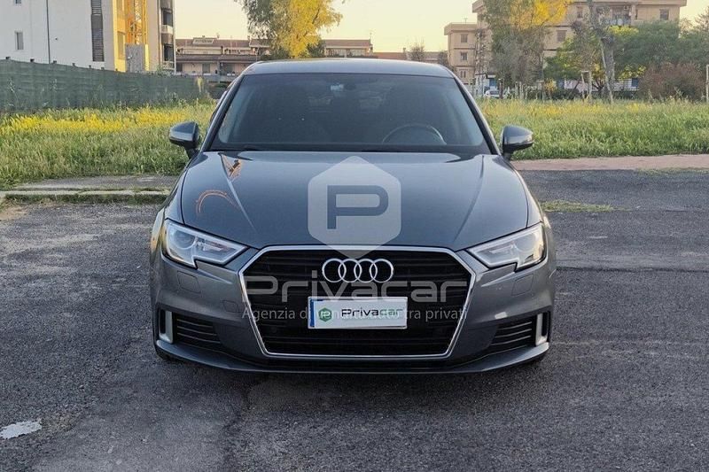 Usata Audi A3 Sport 116 CV (85 kW) 2018 Grigio Berlina