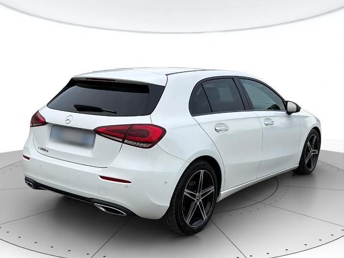 Usata Mercedes A200 150 CV (110 kW) 2021 Bianco Berlina