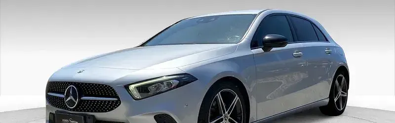 Usata Mercedes A180 Edition 116 CV (85 kW) 2021 Blu Utilitaria