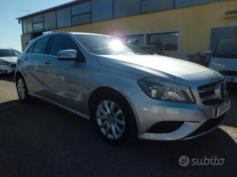 Usata Mercedes A180 Premium 109 CV (80 kW) 2014 Bianco Berlina