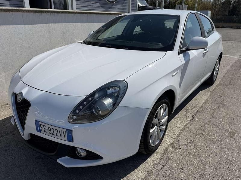 Usata Alfa Romeo Giulietta Super 120 CV (88 kW) 2016 Other Utilitaria
