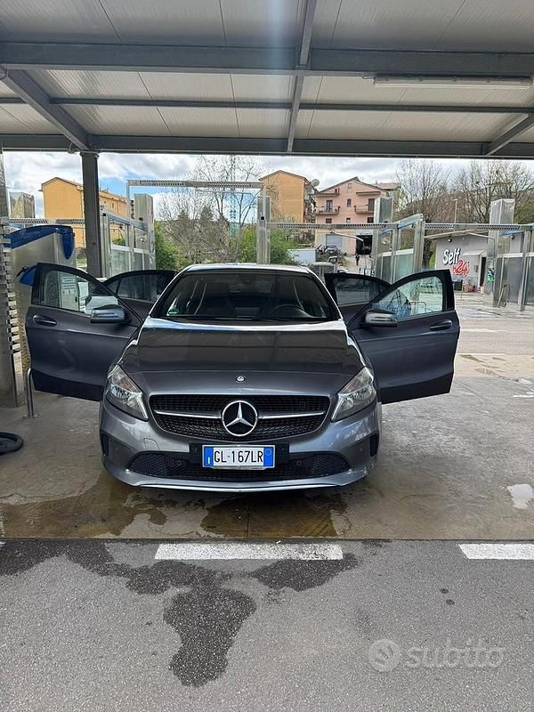 Usata Mercedes A160 2018 Grigio Berlina