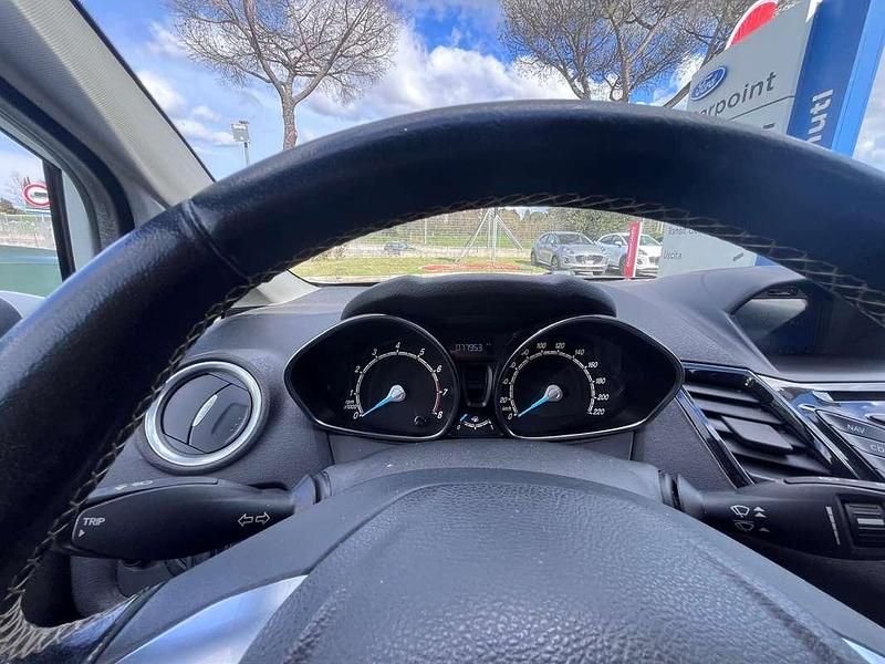 Usata Ford Fiesta Titanium 95 CV (69 kW) 2016 Bianco Berlina