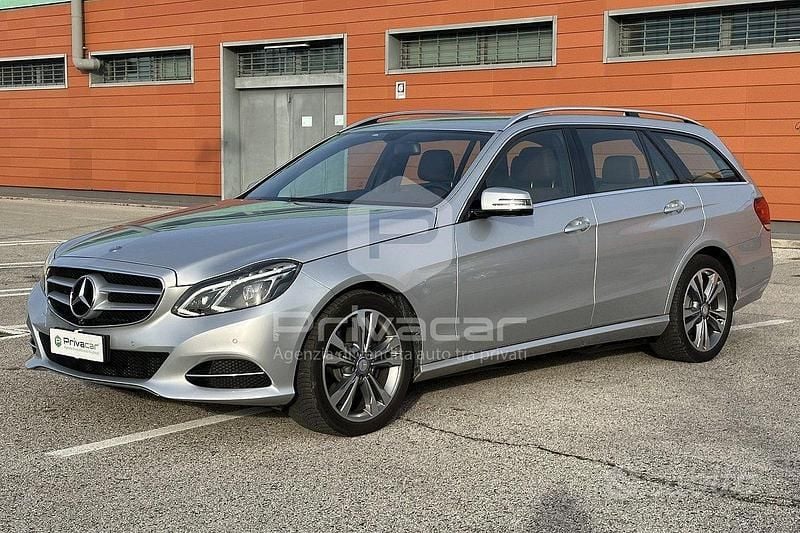 Usata Mercedes E350 Premium 252 CV (185 kW) 2013 Grigio Station wagon