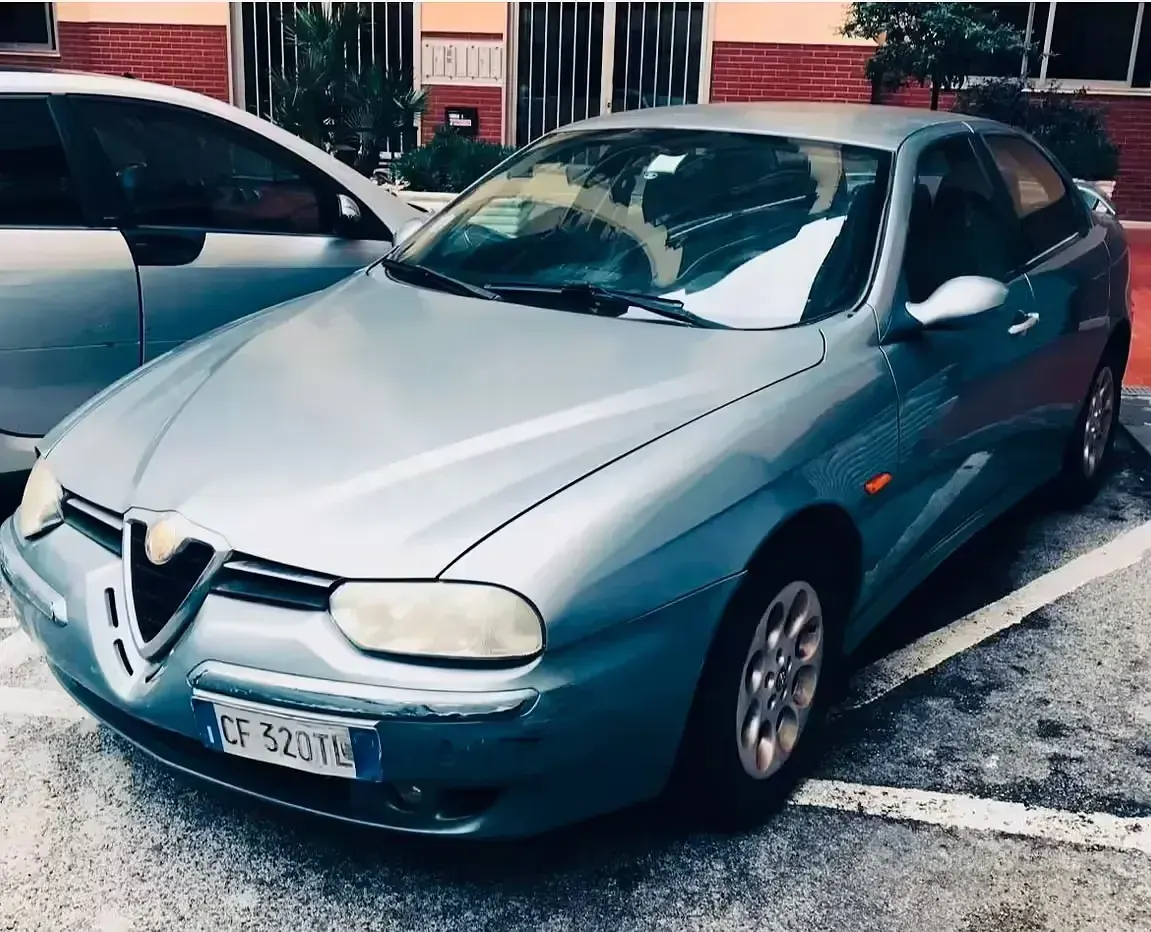 Usata Alfa Romeo 156 140 CV (102 kW) 2003 Grigio Berlina