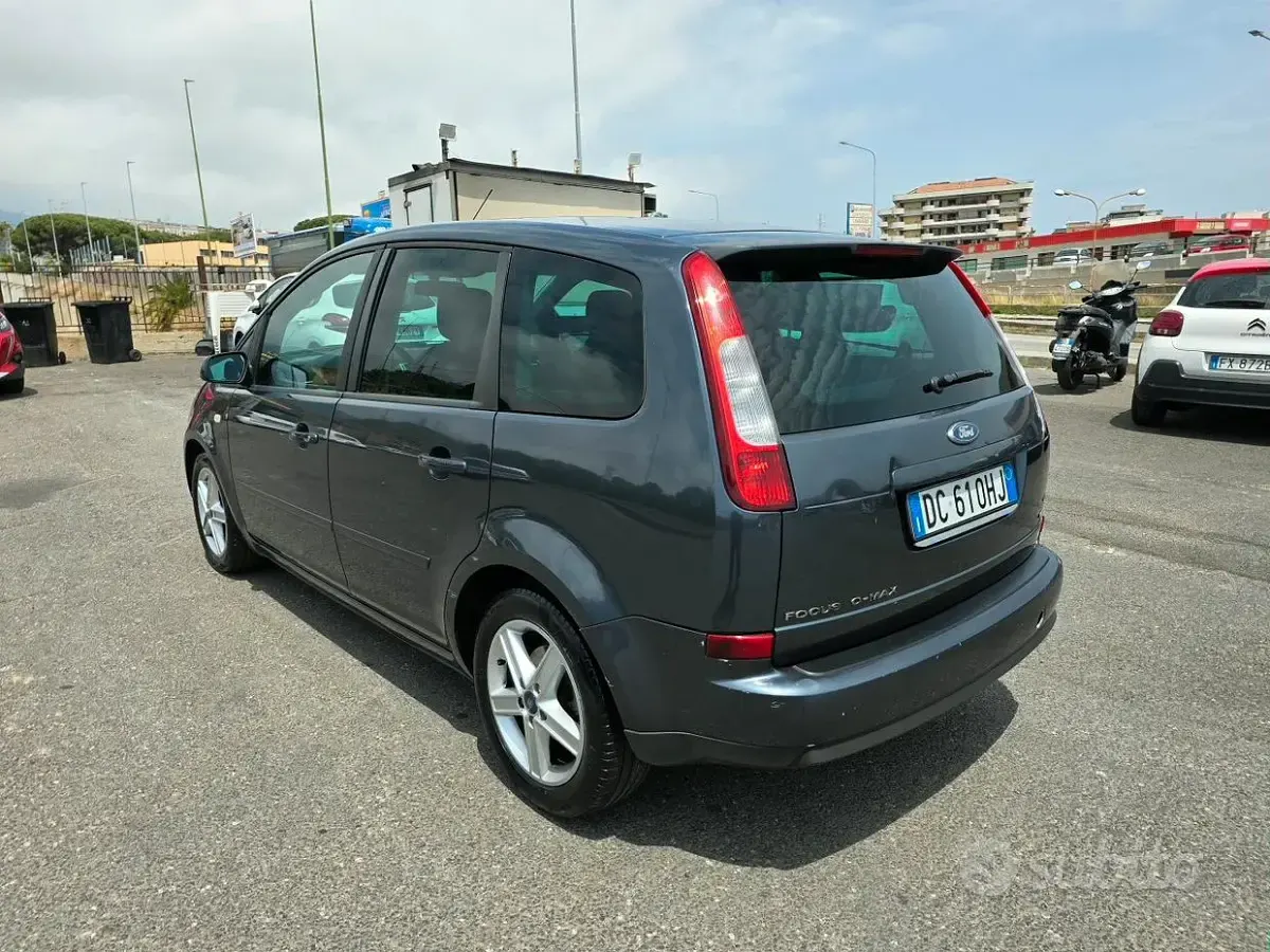 Usata Ford C-MAX 90 CV (66 kW) 2006 Grigio Monovolume