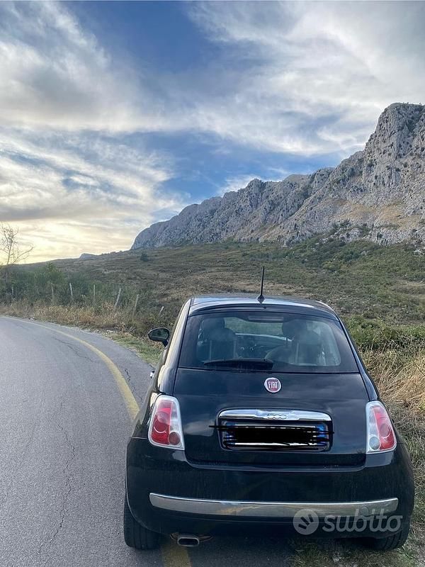 Usata Fiat 500 Lounge 69 CV (50 kW) 2013 Nero Utilitaria