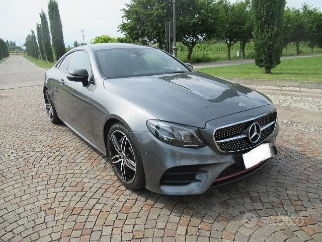 Usata 2019 Mercedes E220 Premium Plus Coupé | 23.000 € (Buon prezzo) - Immagine 1/4