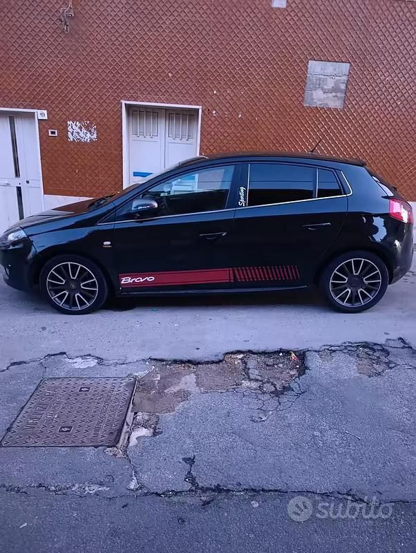 Usata Fiat Bravo 150 CV (110 kW) 2009 Nero Utilitaria