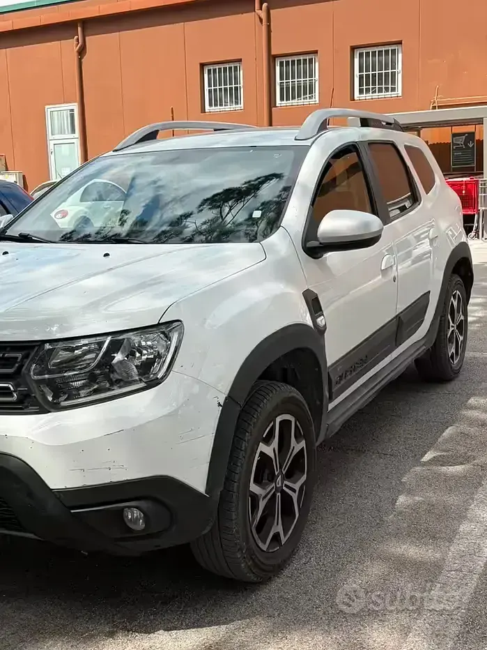 Usata Dacia Duster 114 CV (83 kW) 2019 Bianco SUV