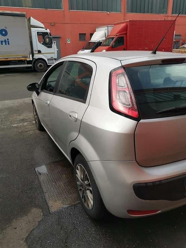 Usata Fiat Punto Evo Dynamic 75 CV (55 kW) 2010 Utilitaria