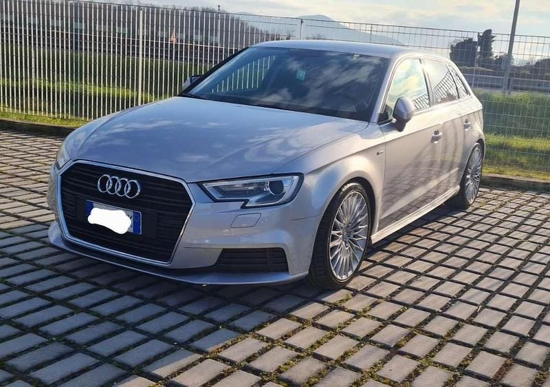Usata Audi A3 Sport 110 CV (80 kW) 2016 Argento Berlina