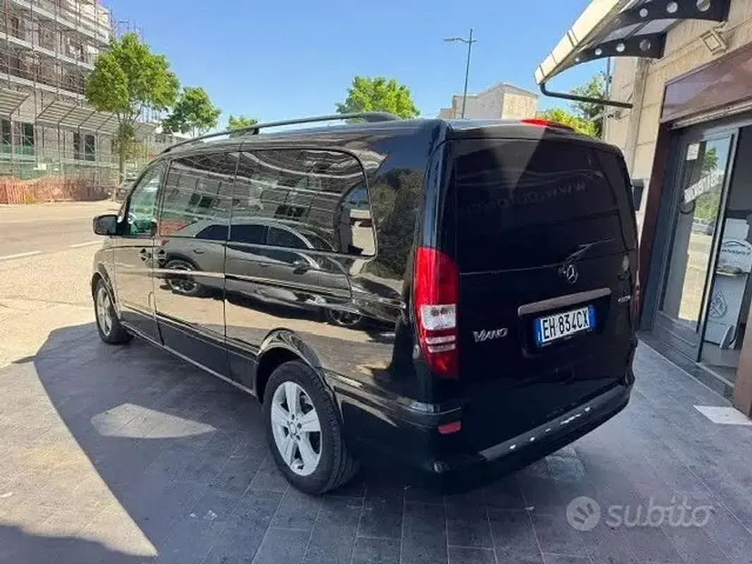 Usata Mercedes Viano 224 CV (164 kW) 2011 Nero Monovolume