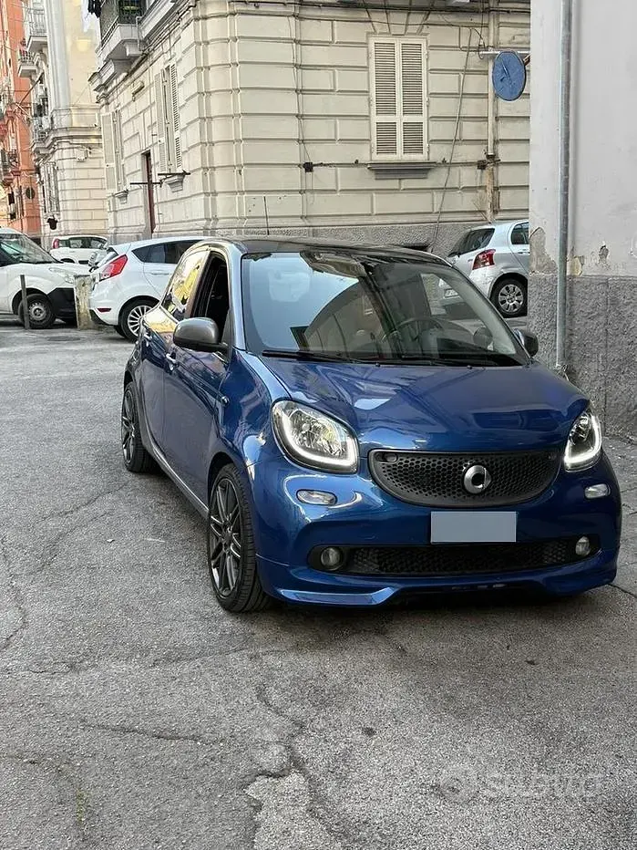 Usata Smart ForFour Brabus 90 CV (66 kW) 2018 Grigio Utilitaria
