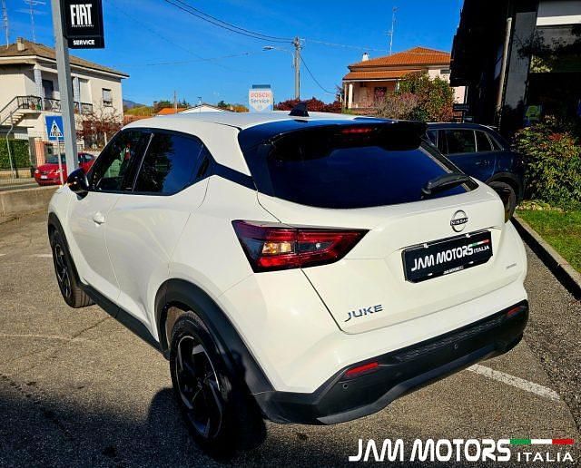 Usata Nissan Juke N-Connecta 114 CV (83 kW) 2023 Bianco pastello SUV