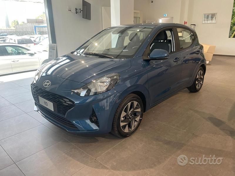 Nuova Hyundai i10 63 CV (46 kW) 2025 Blu Utilitaria