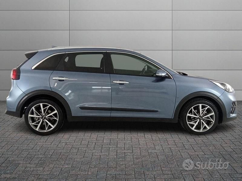 Usata Kia Niro Style 141 CV (103 kW) 2021 Blu SUV