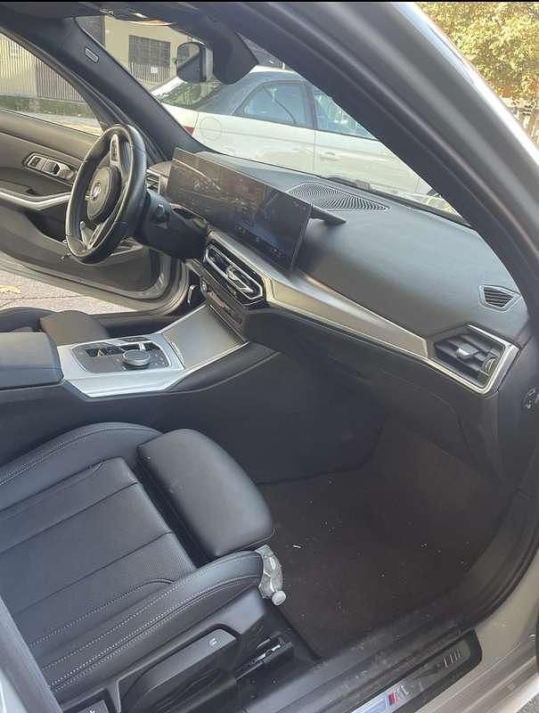 Usata 2023 BMW 520 Tre volumi | 40.500 € (Super prezzo) - Immagine 1/4