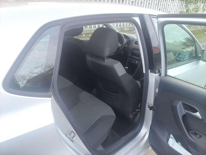 Occasion VW Polo Comfortline 69 ch (50 kW) 2010 Argent Berline