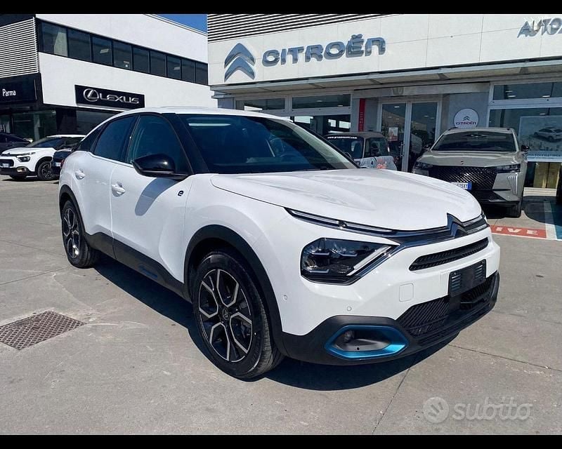 Usata Citroën e-C4 Shine 56 kW (77 CV) 2023 Bianco Berlina