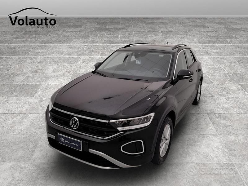 Nero Usata 2024 VW T-Roc Life SUV | 24.900 € (Ottimo prezzo) - Immagine 1/4