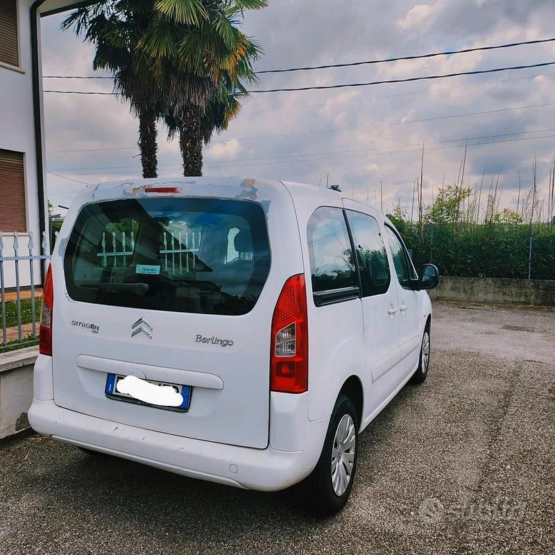 Bianco Usata 2012 Citroën Berlingo Monovolume | 1500 € (Super prezzo) - Immagine 1/4