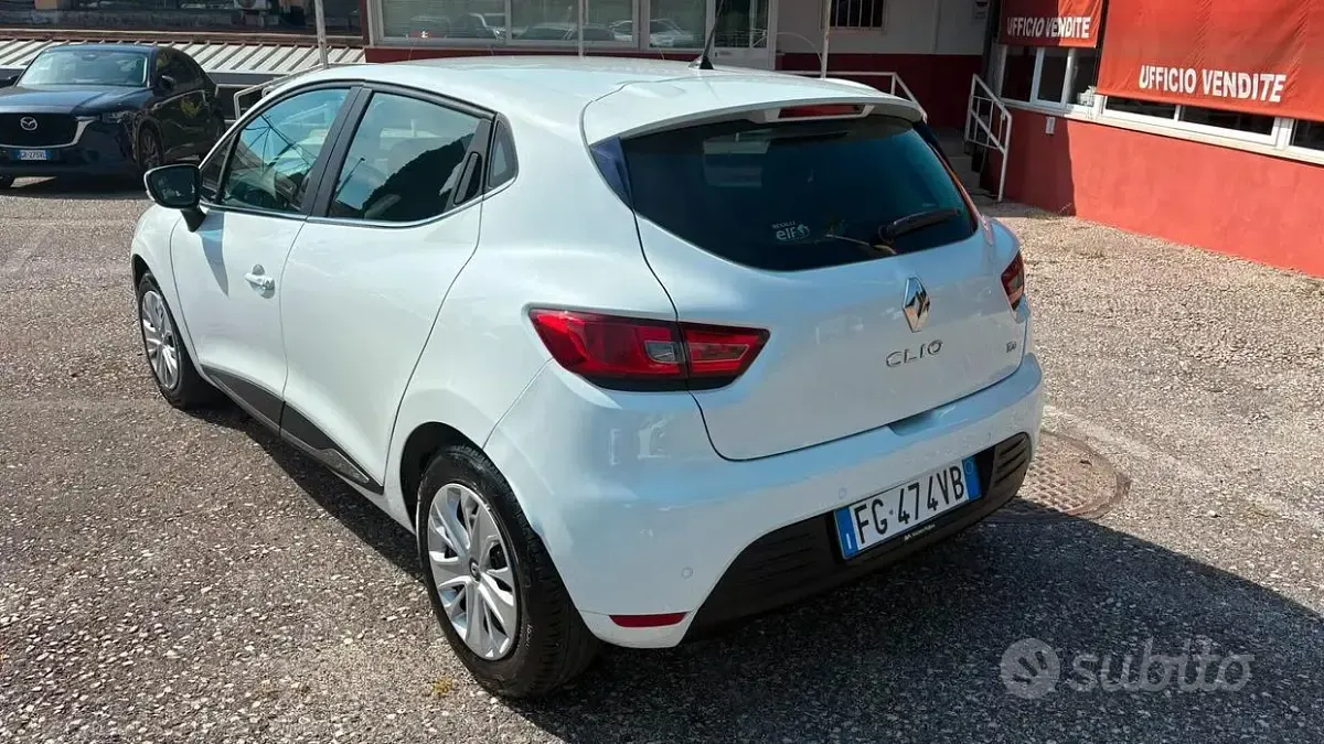 Usata Renault Clio IV Intens 90 CV (66 kW) 2016 Bianco Berlina