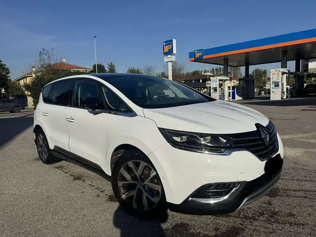 Käytetty Renault Espace Initiale Paris 160 HP (117 kW) 2016 Tila-auto