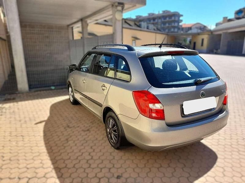 Usata Skoda Fabia 60 CV (44 kW) 2010 Grigio Station wagon