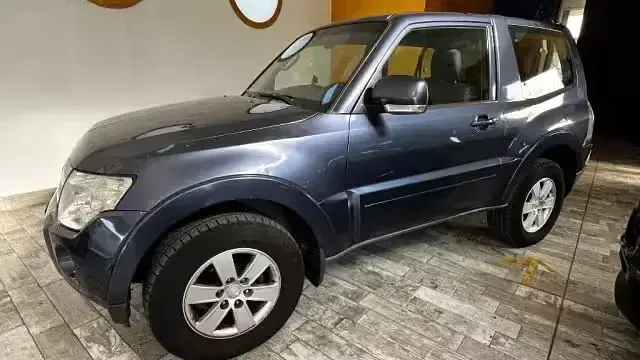 Usata Mitsubishi Pajero Instyle 169 CV (124 kW) 2007 Blu SUV