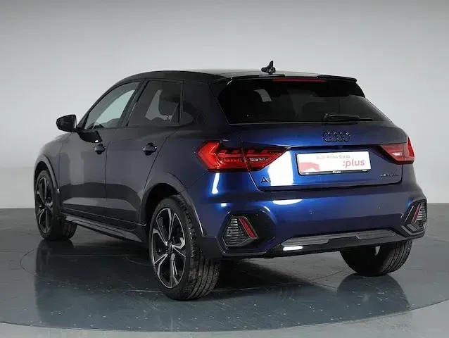 Usata Audi A1 Ambiente 116 CV (85 kW) 2024 Blu navarra metallizzato nero mito metal SUV