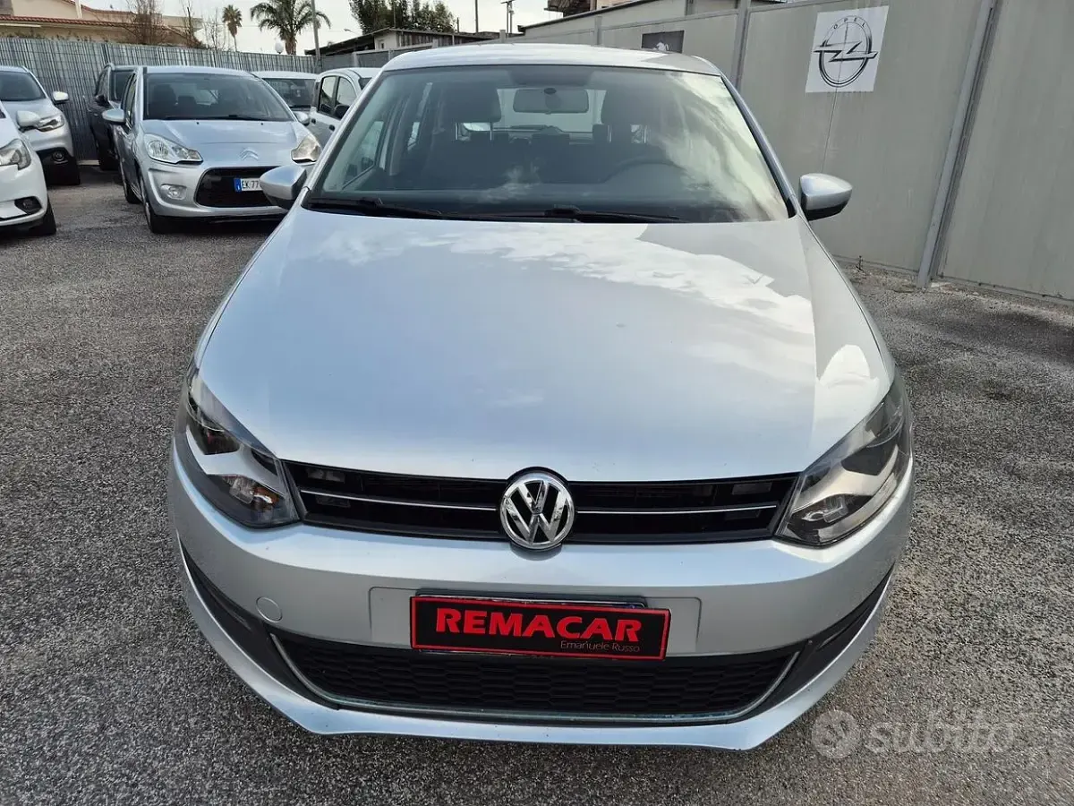 Usata VW Polo 75 CV (55 kW) 2012 Grigio Utilitaria