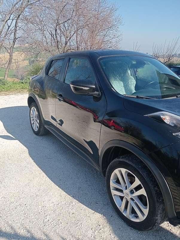 Usata Nissan Juke N-Connecta 110 CV (80 kW) 2017 Nero SUV