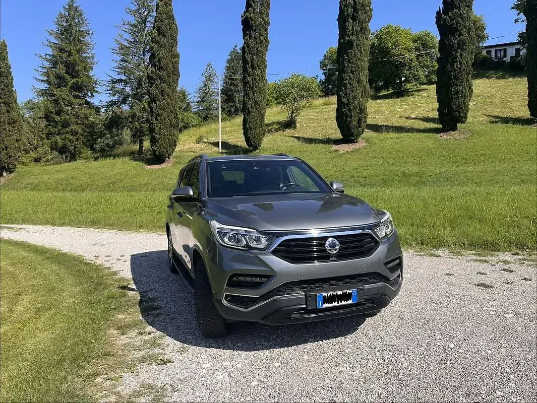 Usata SsangYong Rexton 181 CV (133 kW) 2017 SUV