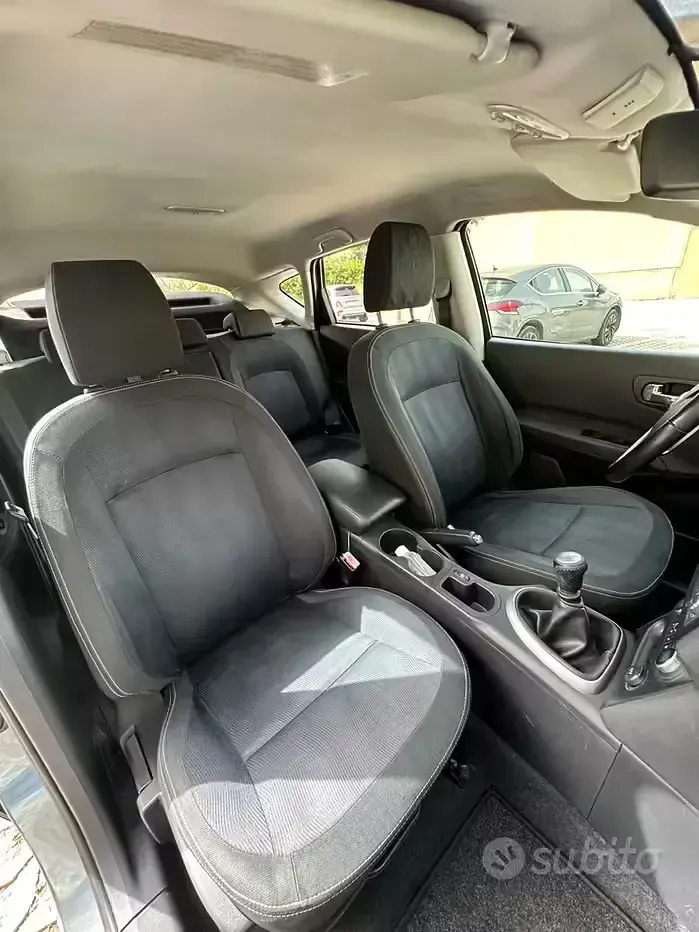 Usata Nissan Qashqai 2011 Grigio SUV