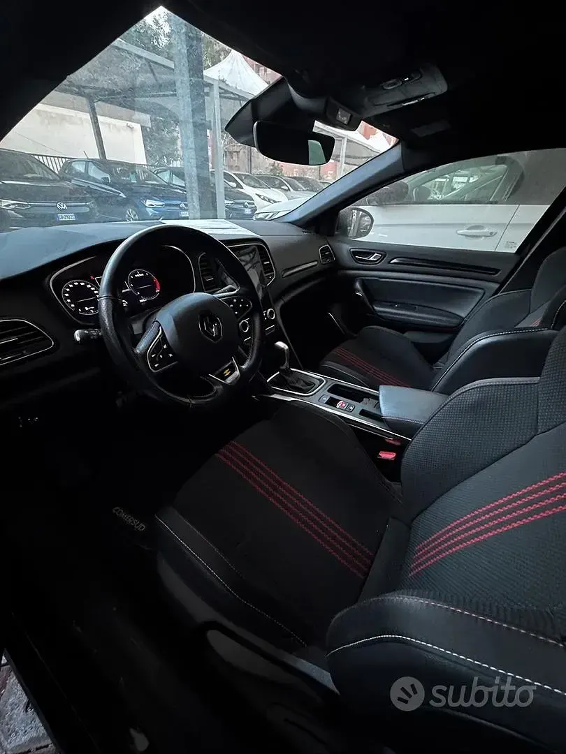 Usata Renault Mégane IV RS Line 116 CV (85 kW) 2021 Nero Monovolume