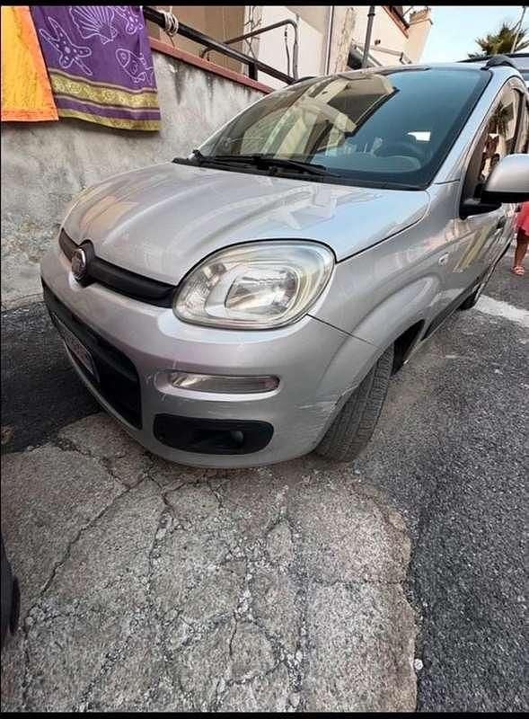 Usata Fiat Panda 69 CV (50 kW) 2018 Grigio Utilitaria