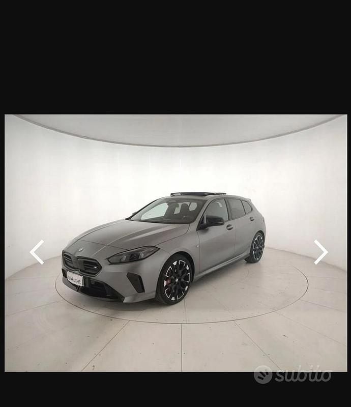 Usata BMW 135 300 CV (220 kW) 2025 Grigio Utilitaria