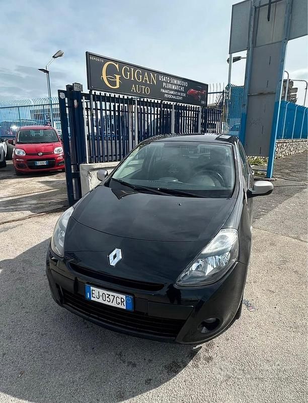 Usata Renault Clio II 2011 Nero Berlina