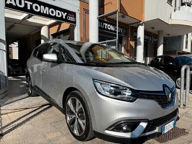 Usata Renault Grand Scénic IV Intens 110 CV (80 kW) 2018 Argento met. Monovolume