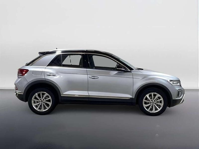 Usata VW T-Roc Style 150 CV (110 kW) 2023 Pyrit silver metallizzato nero SUV